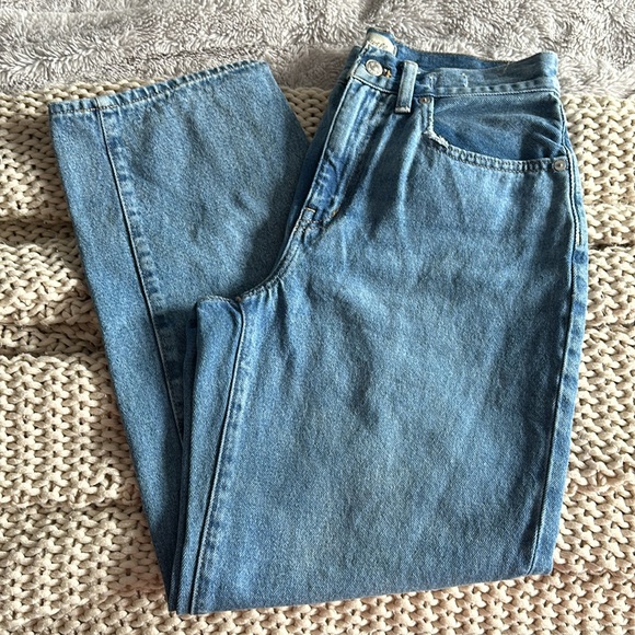 Madewell Baggy Straight Jeans in Olvera Wash - Picture 8 of 9